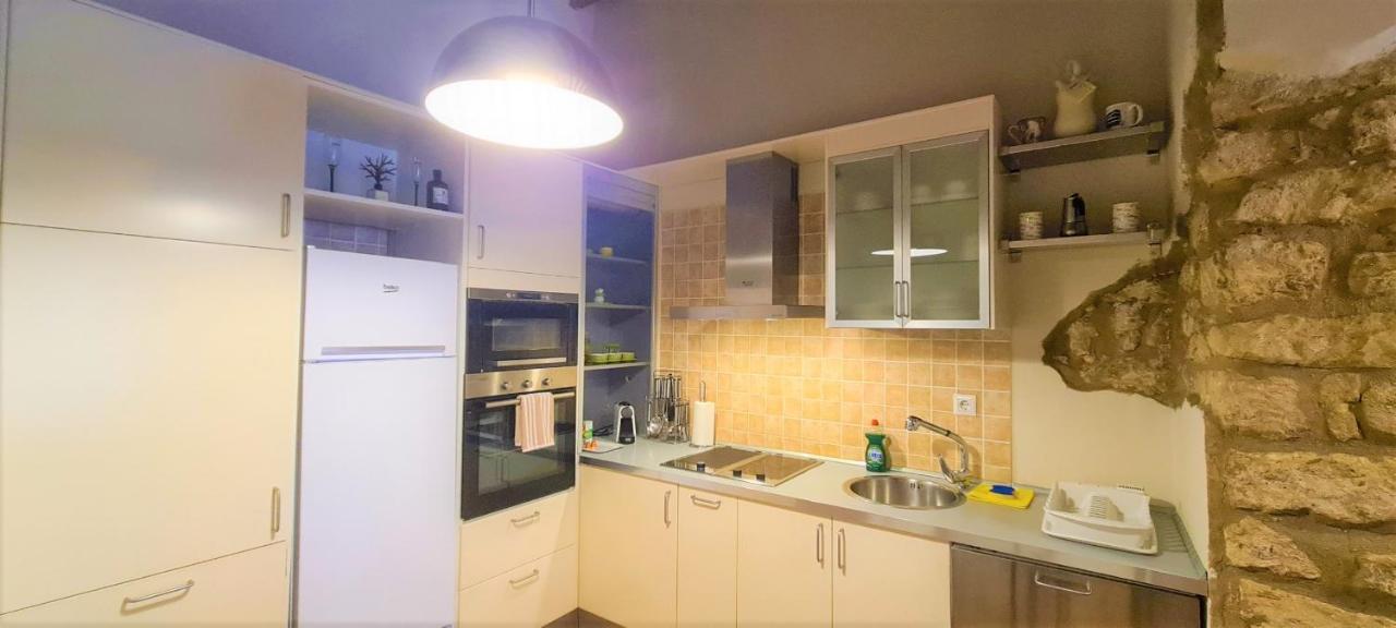 Lovely Centric Apartment لقنت المظهر الخارجي الصورة